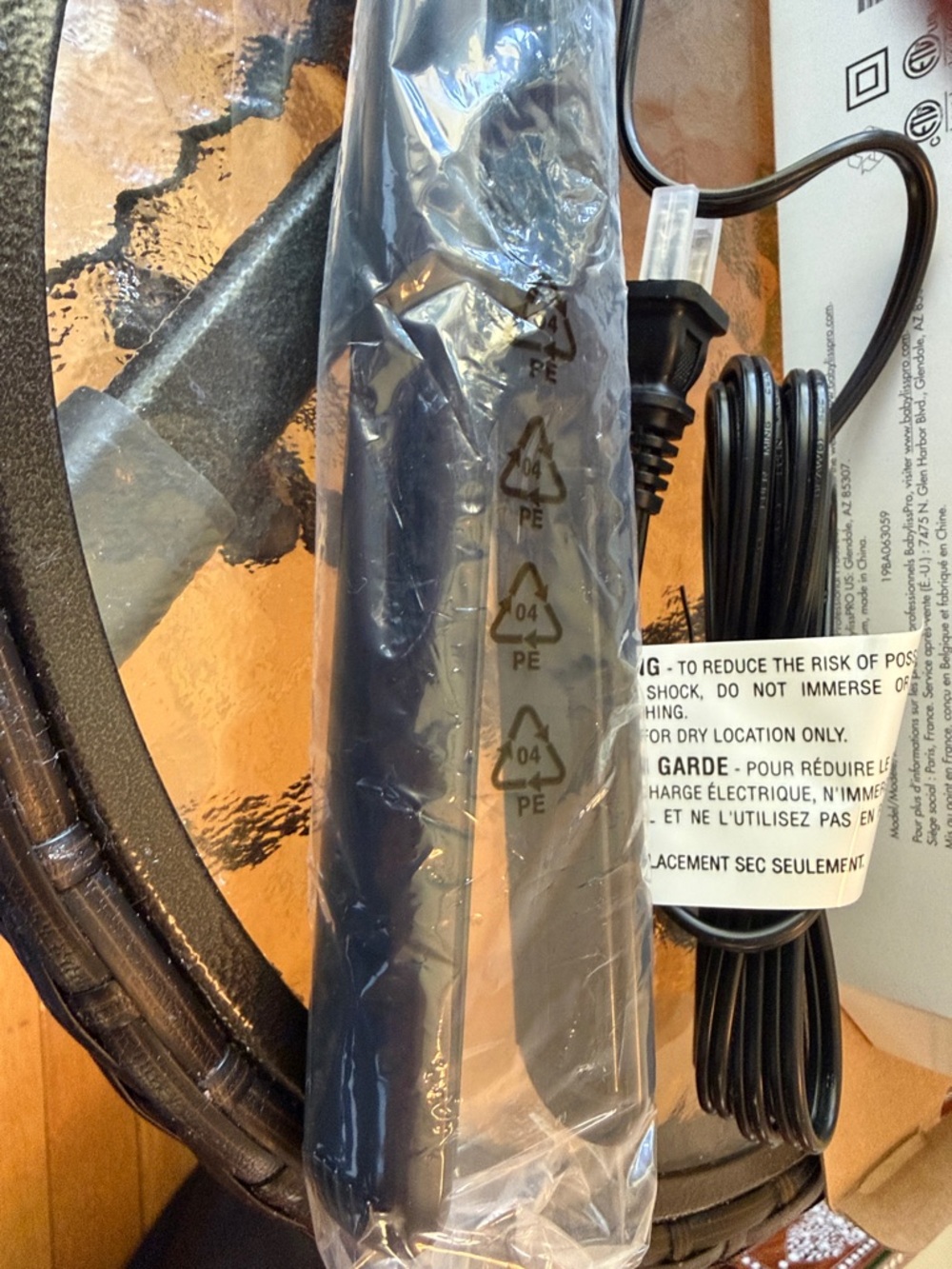 BaByliss Pro Black Porcelain Ceramic Hair Straightener - Picture 10 of 12